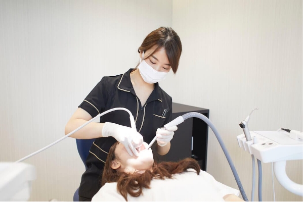 さとうデンタルクリニック治療風景